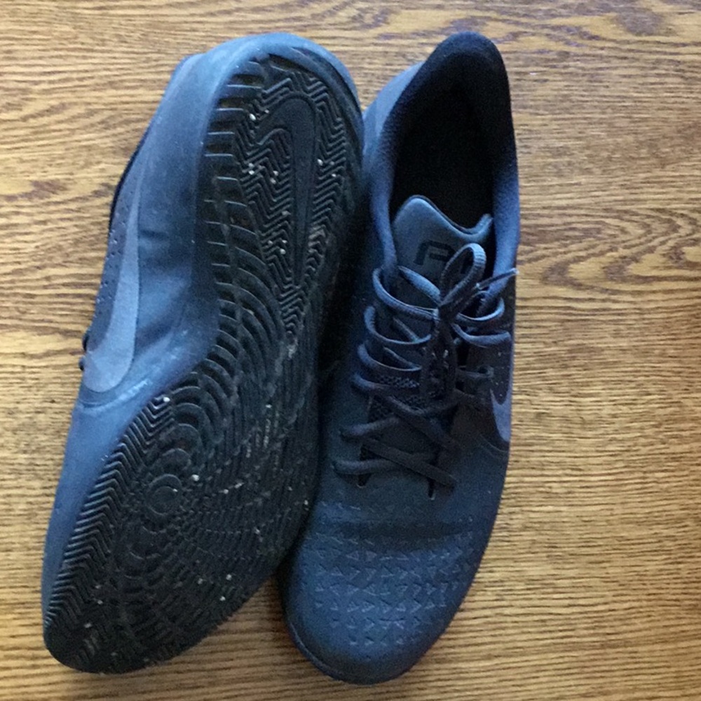 Nike Air Behold Low NBK basketball mens shoes, size 13 - Picture 3 of 4